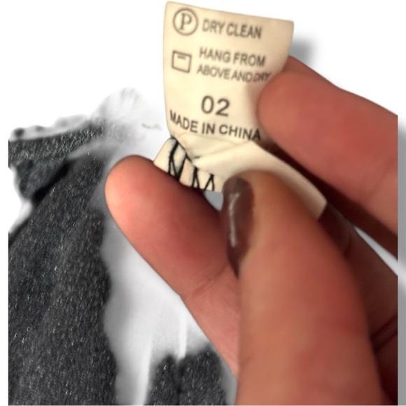 Unbranded Stretchy and Rouched on Sides Stylish Black V-Neck Bodycon Dress - Picture 9 of 16